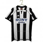 1ª Camiseta Juventus Retro 97-98