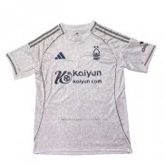 2ª Camiseta Nottingham Forest 2025-2026